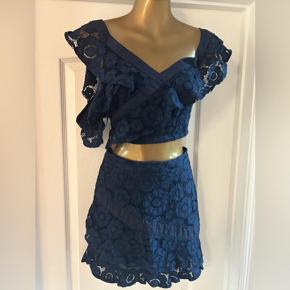 Hot top+skirt set